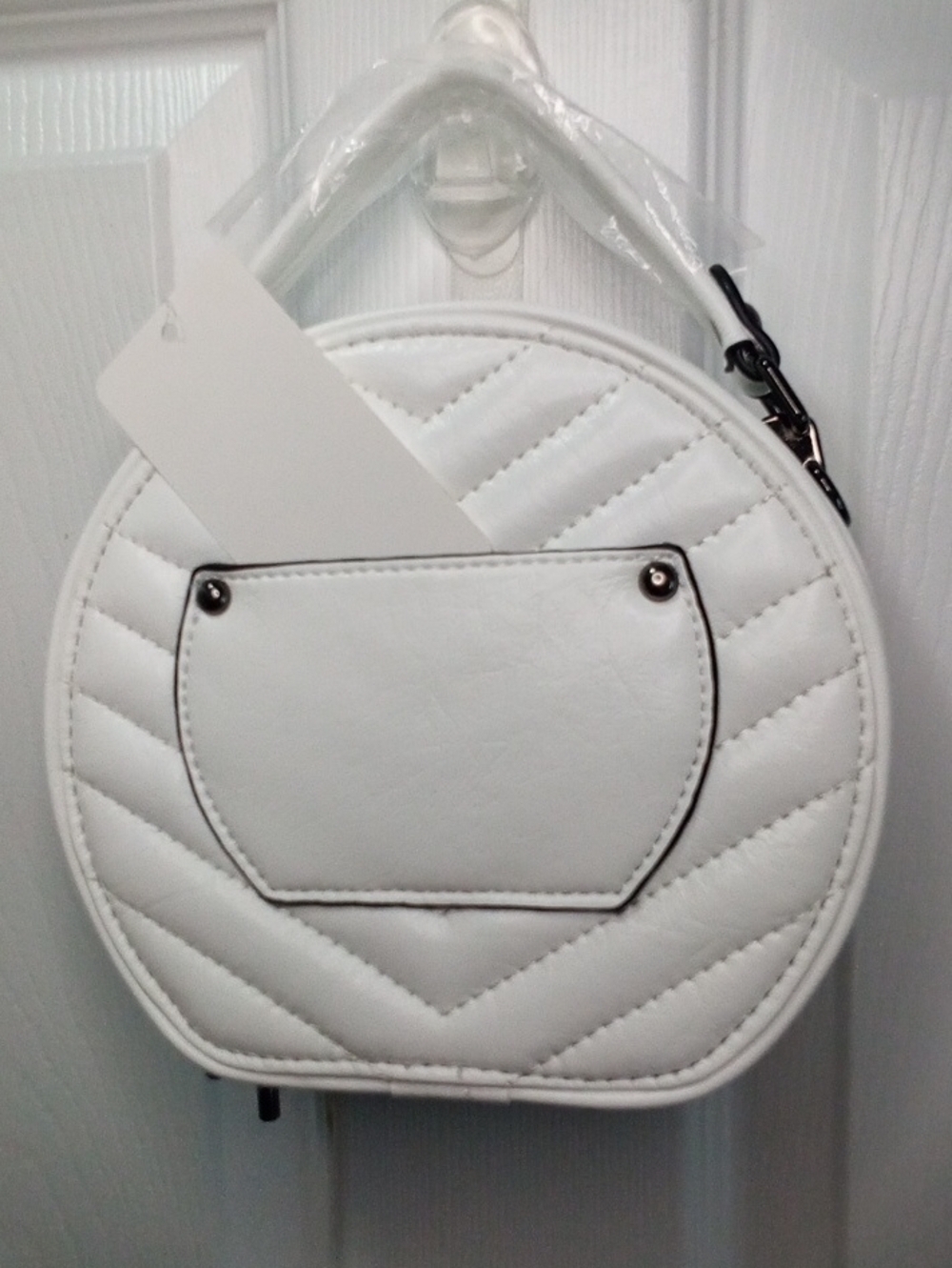 CHEVRON QUILTED ROUND MINI PURSE or MAKE UP CASE